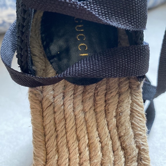GUCCI Crochet Espadrilles - Picture 9 of 12